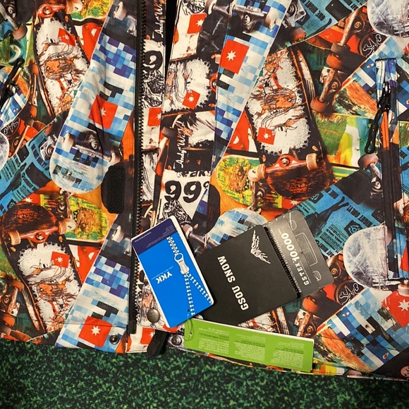 Gsou Snow Men's High Windproof Snowboard & Ski Jacket Wear - Picture 5 of 7